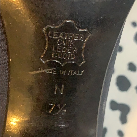 Yves Saint Laurent heels - Picture 4 of 8